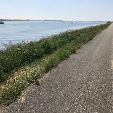 Uniek Gastenverblijf Kamperland Villa Bagian luar foto